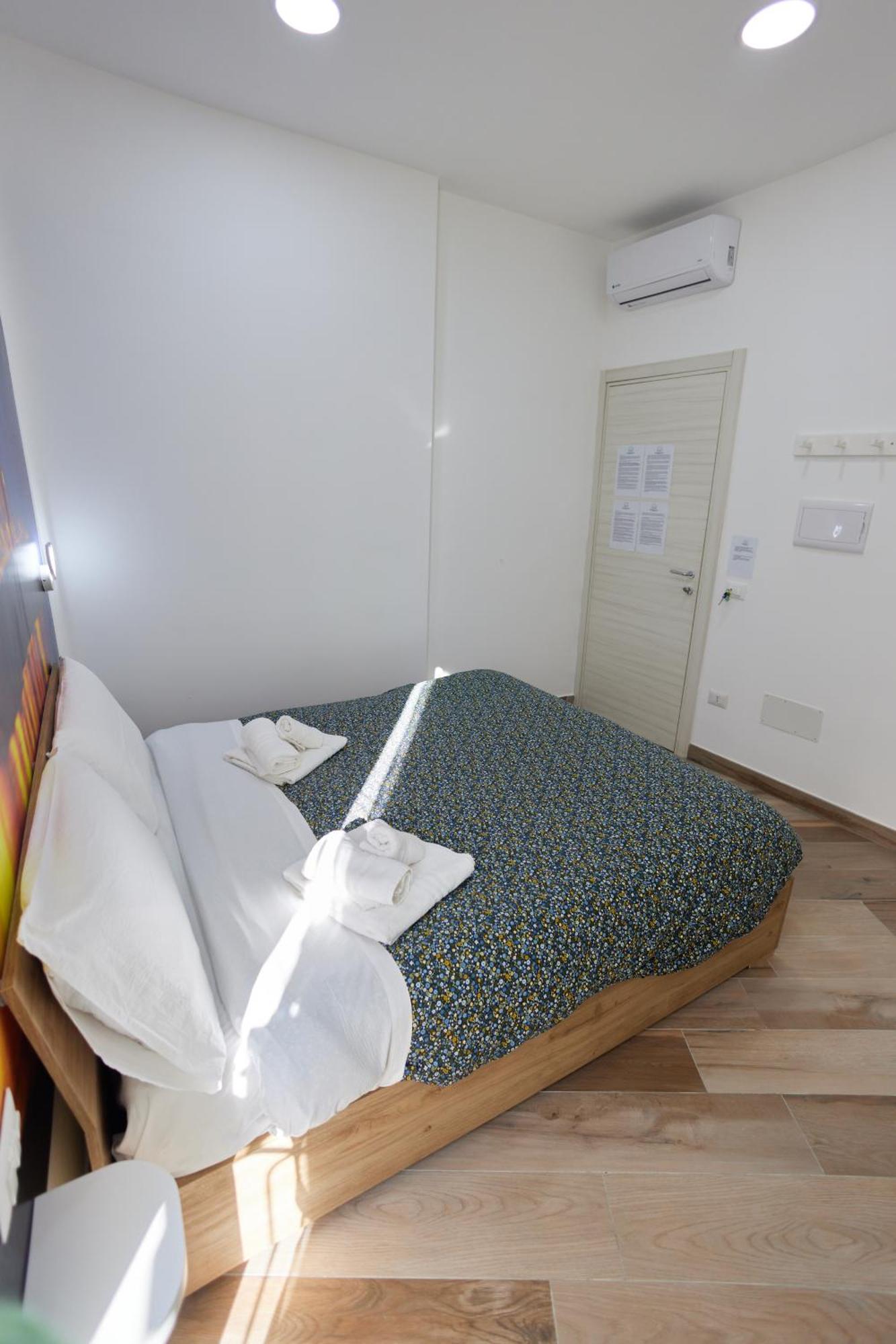 B&B Mare E Poesia ซาแลร์โน ภายนอก รูปภาพ
